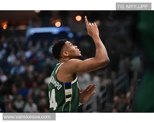 字母哥回应批评:我只专注于比赛